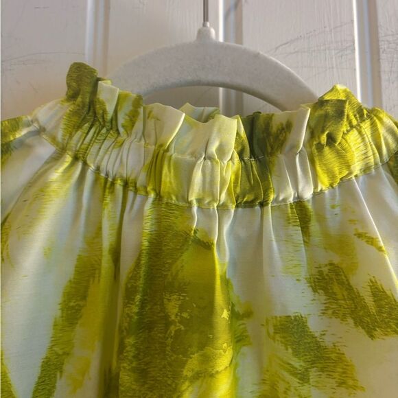 Marie Oliver The June Balloon Sleeve Blouse
NWOT - Picture 5 of 11